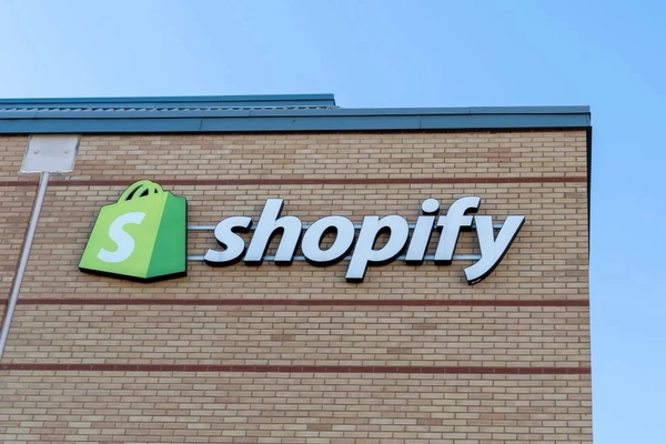 NFT on Shopify as a Blueprint for the Future
