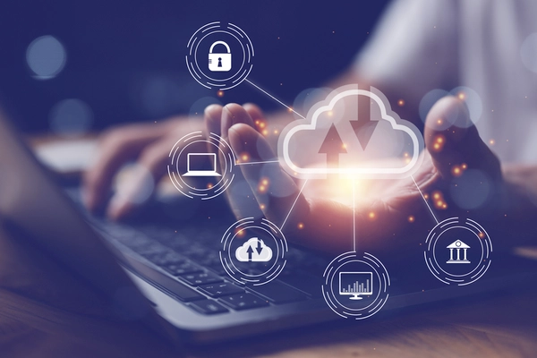 クラウドコンピューティング利用時のインターネット要件