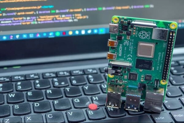 Why is Raspberry Pi used in IoT projects? Why is Raspberry Pi used in IoT projects?