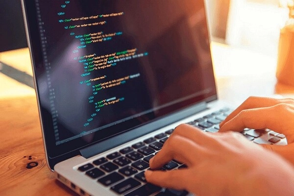 What is IoT Programming?