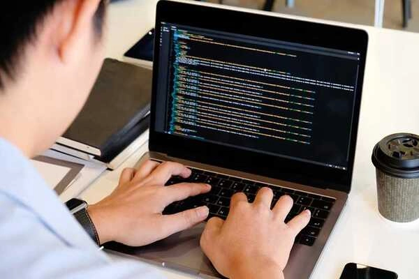 Career Opportunities and Salary for IoT Programmers